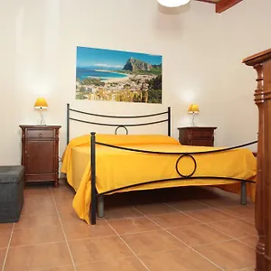 https://appartamenti-leone1.sicilyhotelsitaly.net