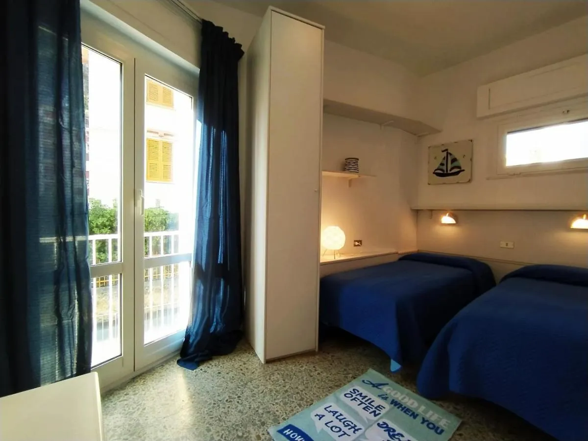 Cristina House Apartment Levanto