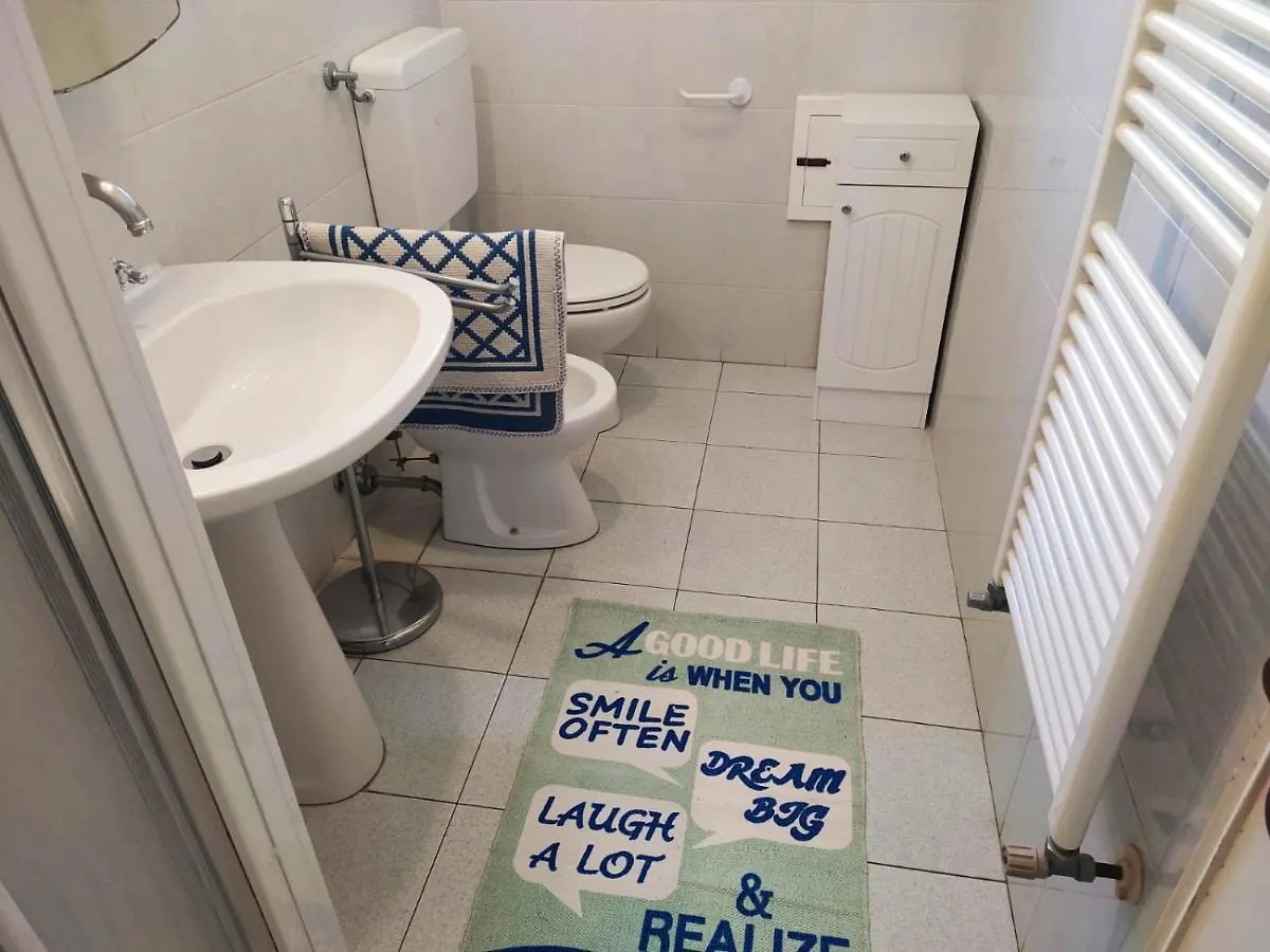 Cristina House Apartment Levanto