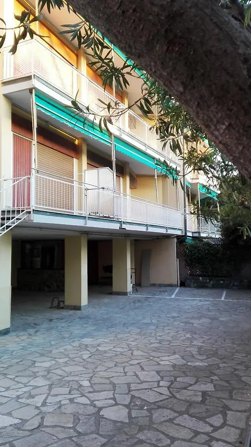 Cristina House Apartment Levanto