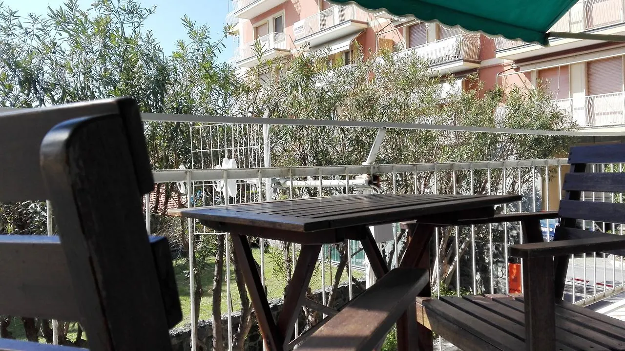 Cristina House Apartment Levanto
